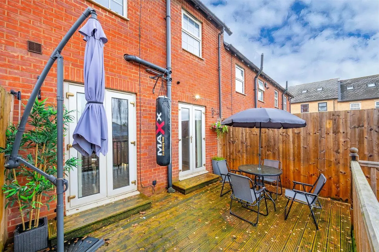 *Ra27R* For Your Most Relaxed & Cosy Stay + Free Parking + Free Fast Wifi * Leeds  Homestay Leeds (West Yorkshire)