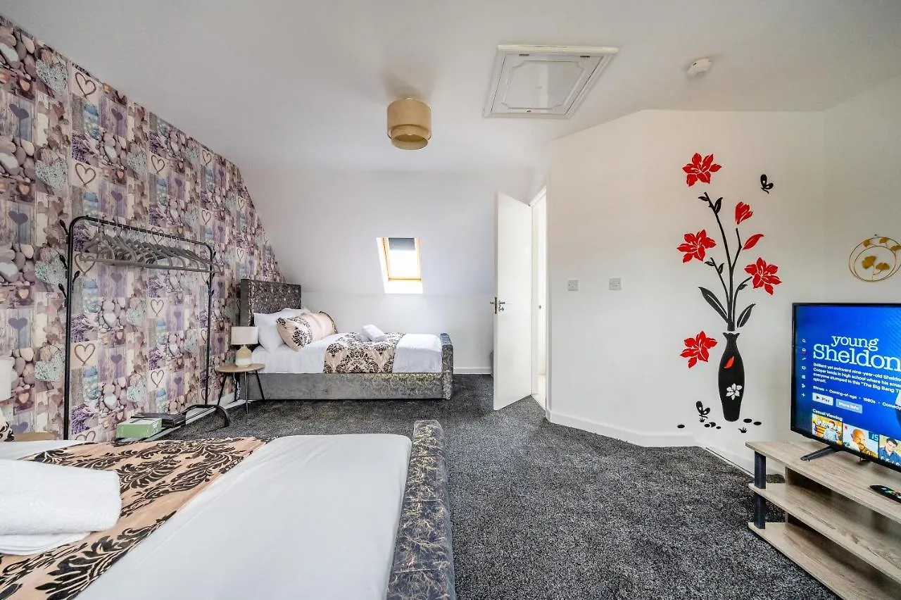 Homestay *Ra27R* For Your Most Relaxed & Cosy Stay + Free Parking + Free Fast Wifi * Leeds  United Kingdom
