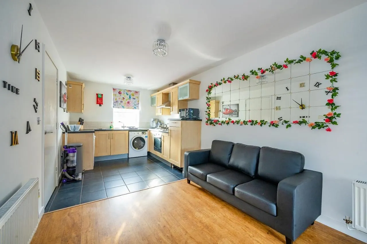 *Ra27R* For Your Most Relaxed & Cosy Stay + Free Parking + Free Fast Wifi * Leeds  0*, Leeds (West Yorkshire) United Kingdom